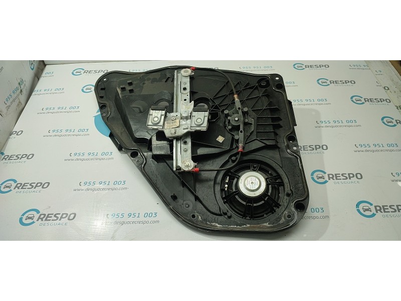 ELEVALUNAS TRASERO DERECHO 8A61A045H22AG  - imagen 3