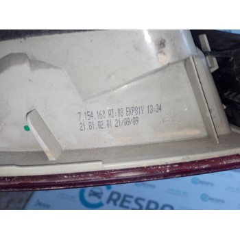 PILOTO TRASERO DERECHO  - miniatura 2