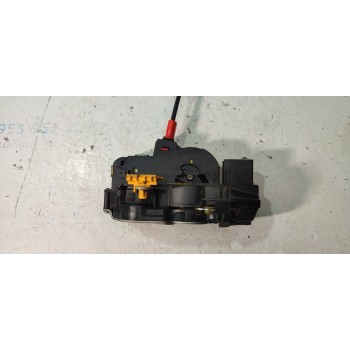 CERRADURA PUERTA DELANTERA IZQUIERDA 