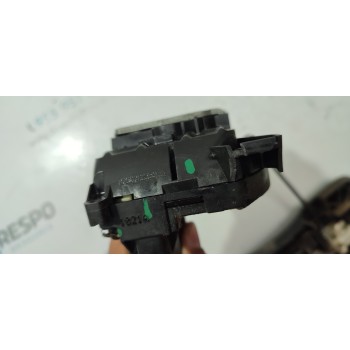 CERRADURA PUERTA TRASERA DERECHA 825020033R  - miniatura 2