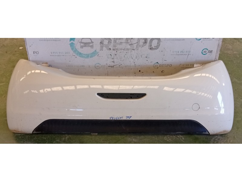 PARAGOLPES TRASERO  - imagen 1