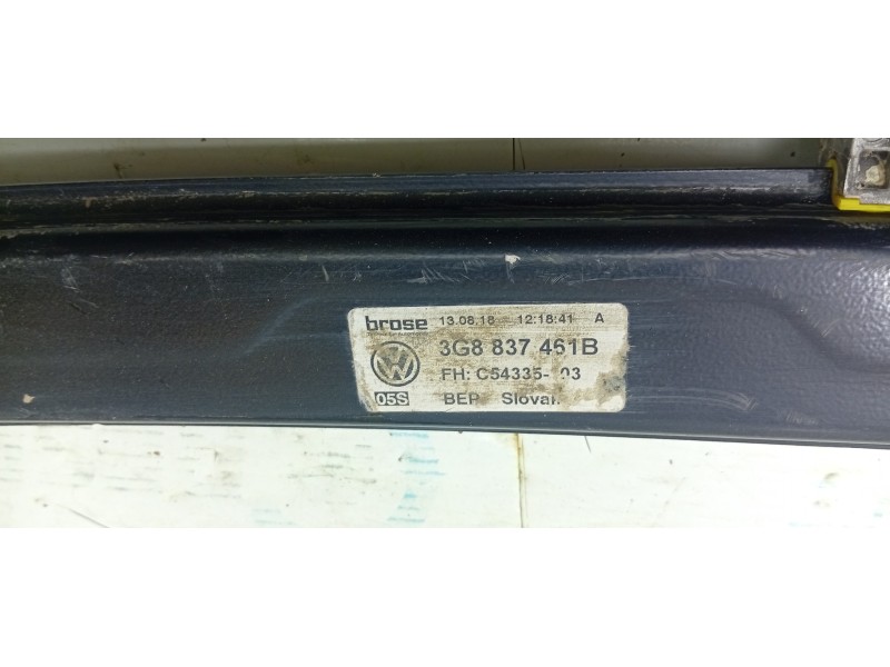 ELEVALUNAS DELANTERO IZQUIERDO 3G8837461B  - imagen 2