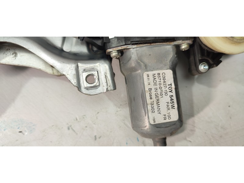 ELEVALUNAS DELANTERO DERECHO 857100F031  - imagen 2