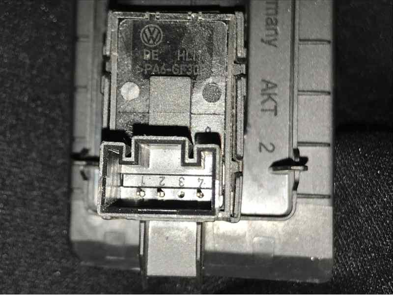 MANDO ELEVALUNAS TRASERO IZQUIERDO 3AA868749  - imagen 2