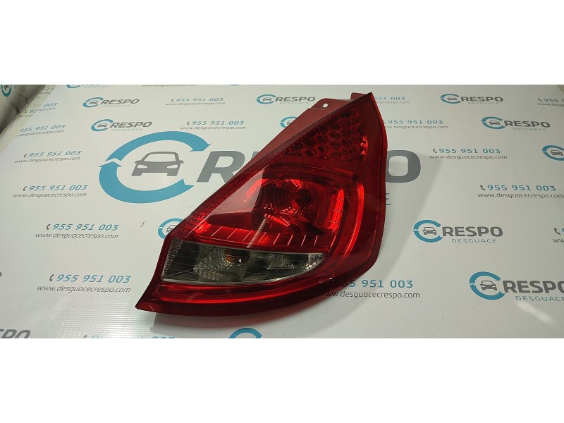 PILOTO TRASERO DERECHO 8A6113404A  - imagen 1