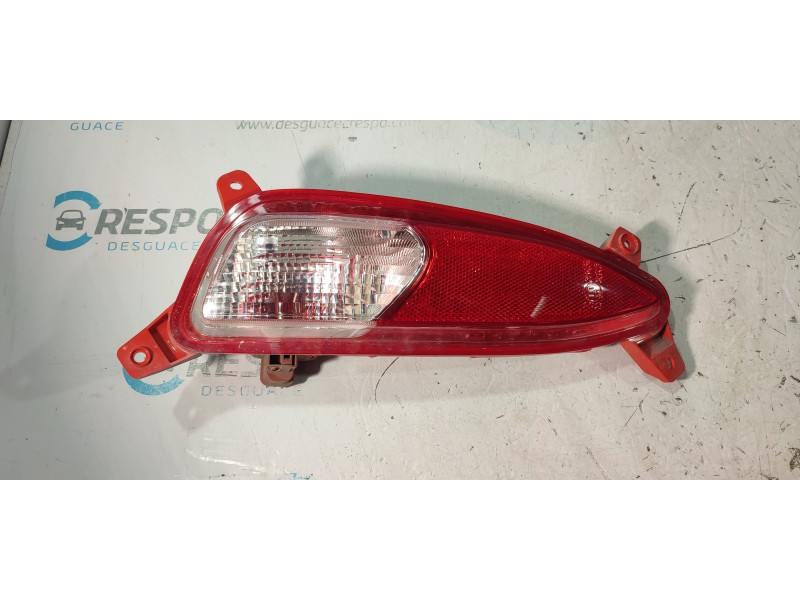 PILOTO TRASERO IZQUIERDO PARAGOLPES 92405C8700  - imagen 1