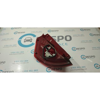 PILOTO TRASERO DERECHO 8A6113404A  - miniatura 3