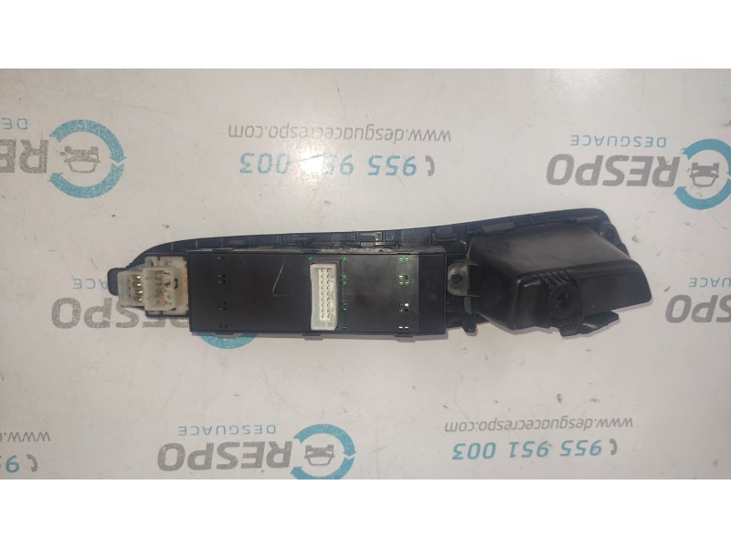 MANDO ELEVALUNAS DELANTERO IZQUIERDO 93570C8120  - imagen 2