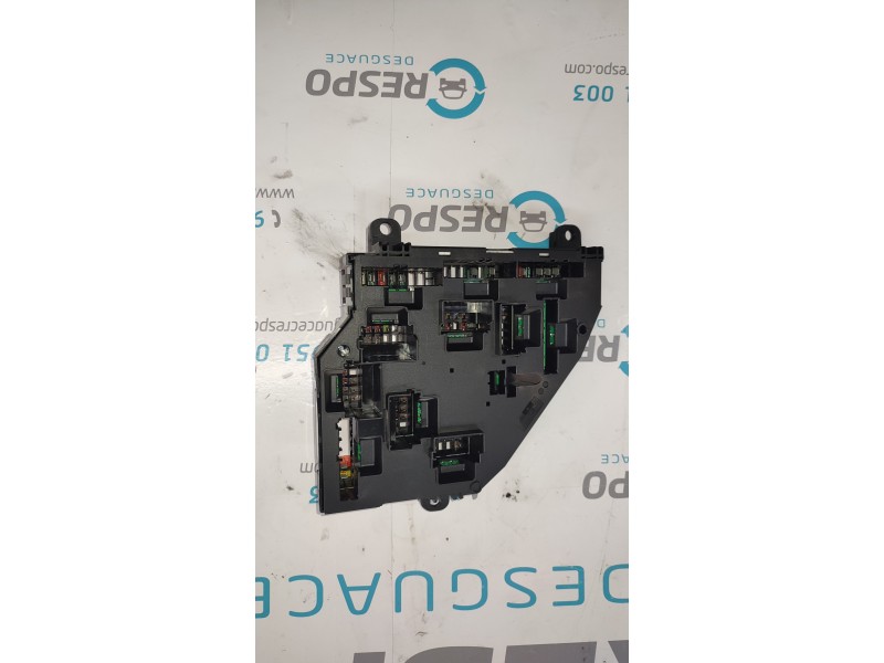 CAJA RELES / FUSIBLES 9234423  - imagen 3