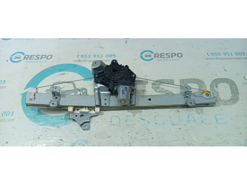 ELEVALUNAS DELANTERO DERECHO 807306PE0A  - imagen 1