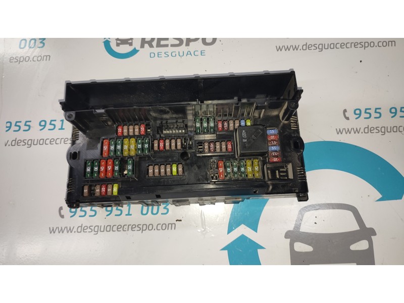 CAJA RELES / FUSIBLES 9234421  - imagen 1