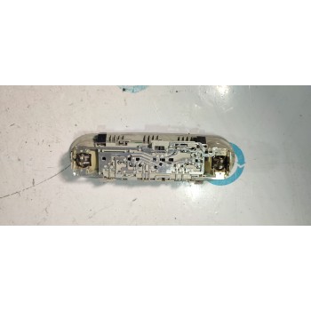 LUZ INTERIOR 8T0947111AT  - miniatura 2