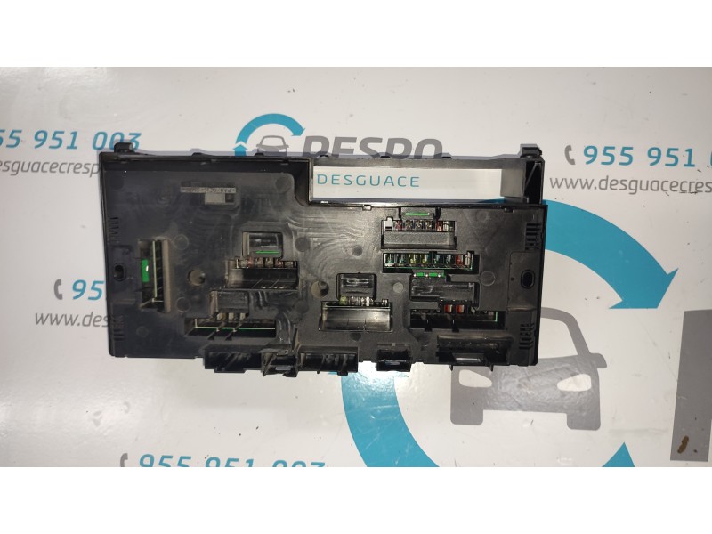 CAJA RELES / FUSIBLES 9234421  - imagen 2