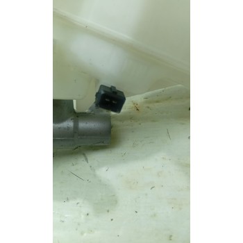 BOMBA FRENO 58510A4800  - miniatura 2