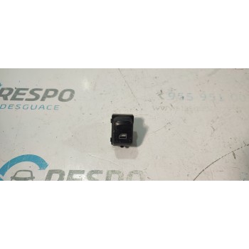 MANDO ELEVALUNAS DELANTERO DERECHO 8K0959855 