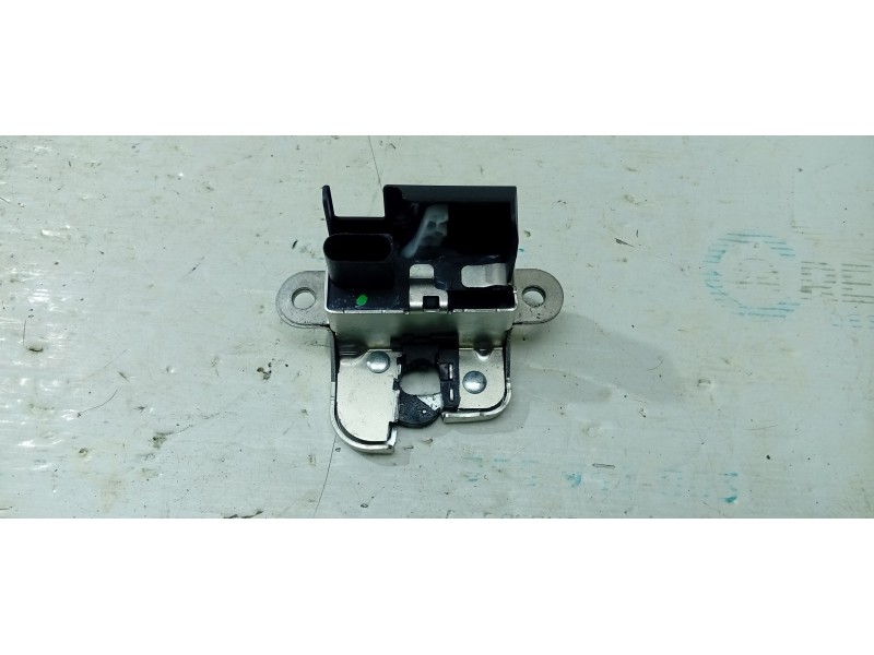 CERRADURA MALETERO / PORTON  - imagen 1