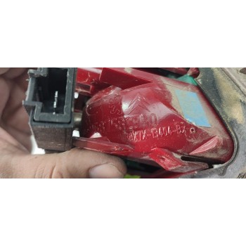 PILOTO TRASERO DERECHO INTERIOR 9687582980  - miniatura 3