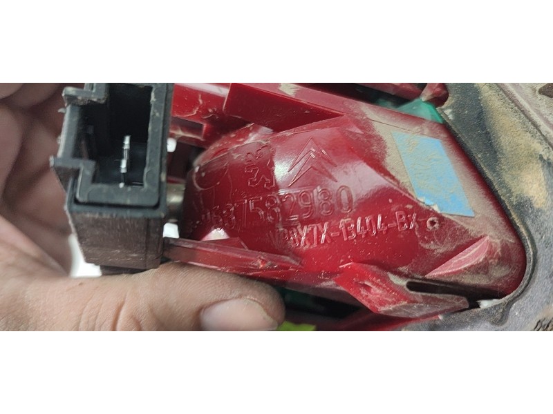 PILOTO TRASERO DERECHO INTERIOR 9687582980  - imagen 3