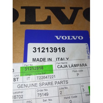 PILOTO TRASERO DERECHO 31213918  - miniatura 2