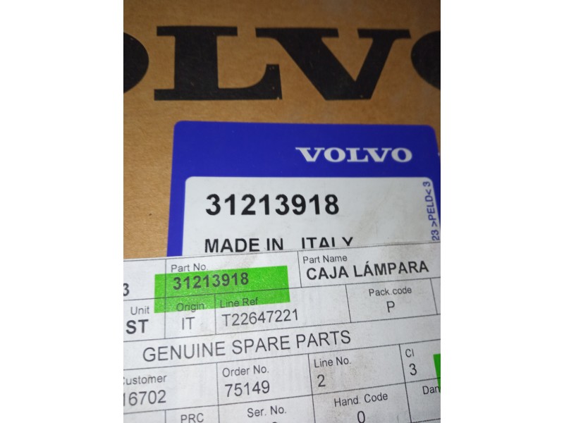 PILOTO TRASERO DERECHO 31213918  - imagen 2