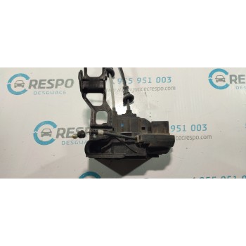 CERRADURA PUERTA DELANTERA DERECHA 813202B030  - miniatura 1