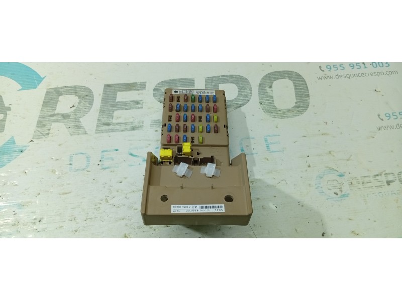 CAJA RELES / FUSIBLES 82201FG010  - imagen 1