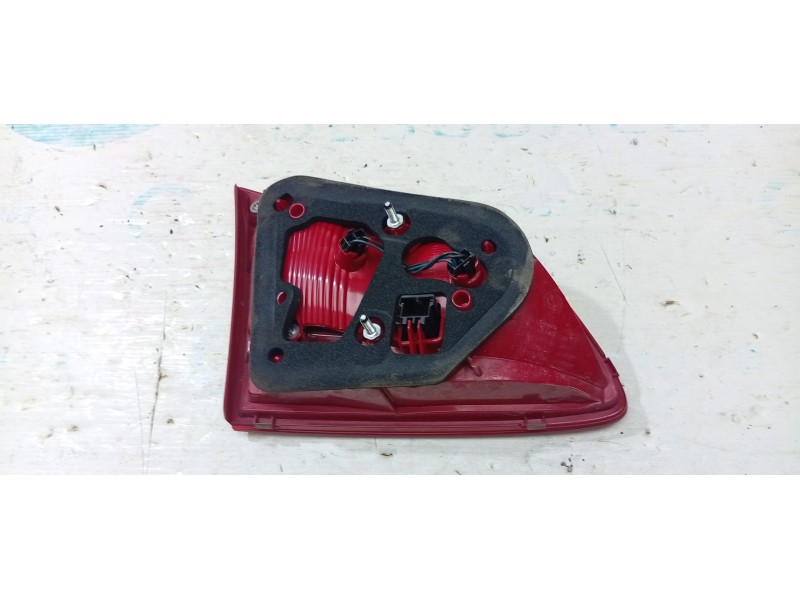 PILOTO TRASERO DERECHO INTERIOR 3AF945094K  - imagen 2