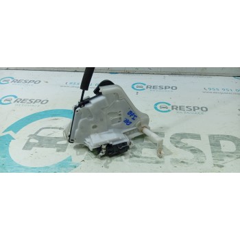 CERRADURA PUERTA DELANTERA IZQUIERDA 