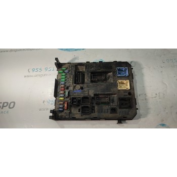 CAJA RELES / FUSIBLES  - miniatura 1