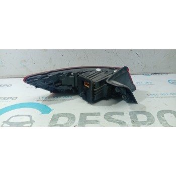 PILOTO TRASERO DERECHO 3G8945208J  - miniatura 2