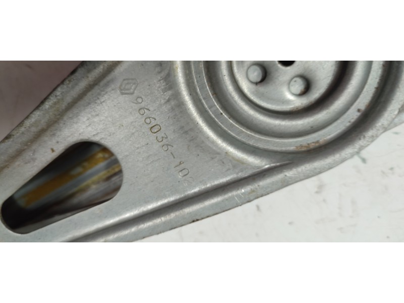 ELEVALUNAS DELANTERO DERECHO 807302741R  - imagen 3