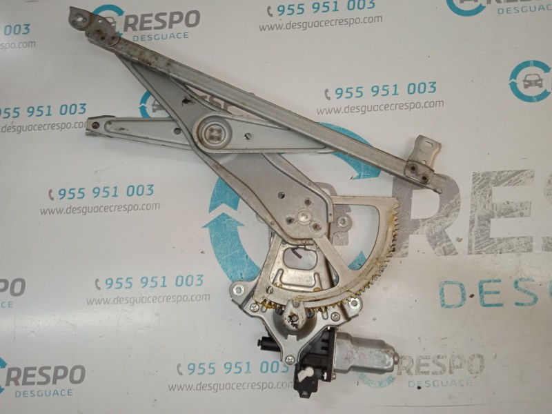 ELEVALUNAS DELANTERO DERECHO  - imagen 1