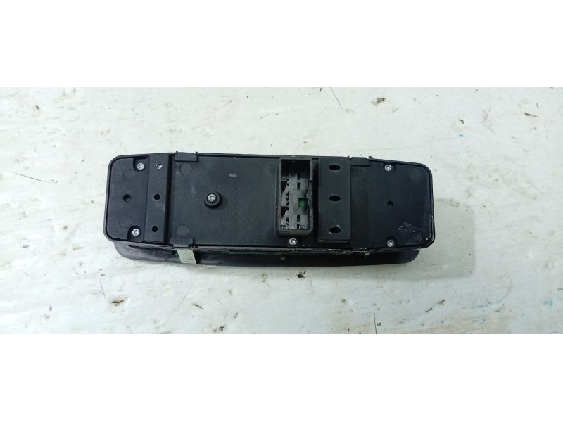 MANDO ELEVALUNAS DELANTERO IZQUIERDO 30S10095652  - imagen 2