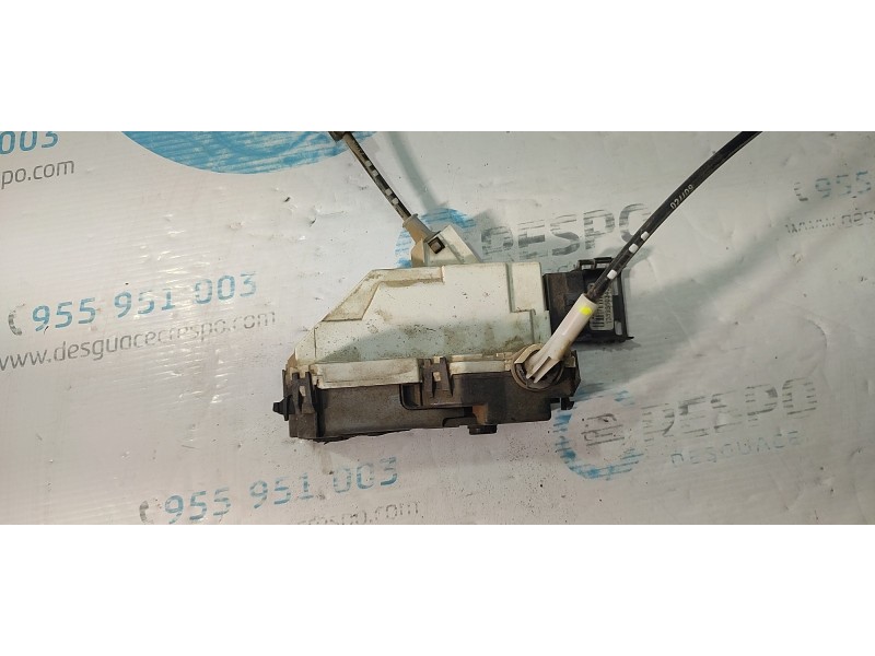 CERRADURA PUERTA DELANTERA DERECHA  - imagen 1