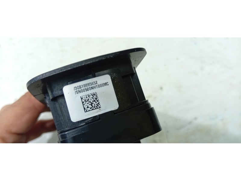 MANDO ELEVALUNAS DELANTERO IZQUIERDO 30S10095652  - imagen 3