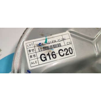 ELEVALUNAS DELANTERO DERECHO G16C20  - miniatura 2