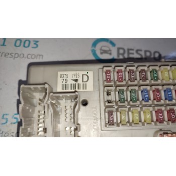 CAJA RELES / FUSIBLES 03757F25  - miniatura 2