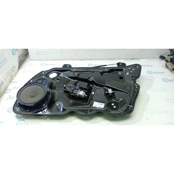 ELEVALUNAS DELANTERO DERECHO 3AA837756 