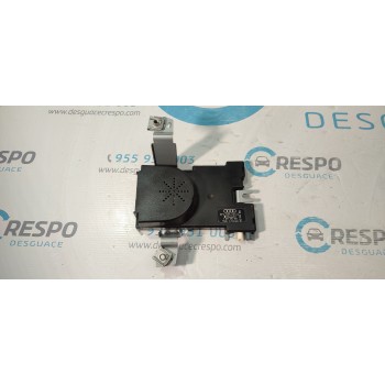 AMPLIFICADOR DE ANTENA 8P4035225D 