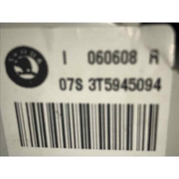 PILOTO TRASERO DERECHO 3T5945094  - miniatura 4