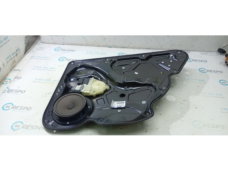 ELEVALUNAS TRASERO DERECHO 3AA839756  - imagen 1