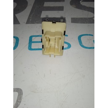 MANDO ELEVALUNAS DELANTERO DERECHO 254218614R  - miniatura 2