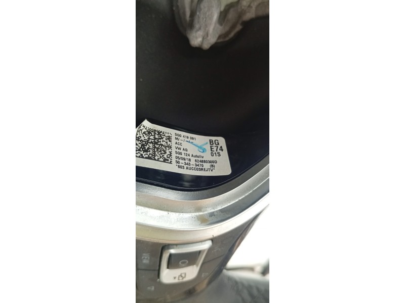 VOLANTE 5G0419091  - imagen 4