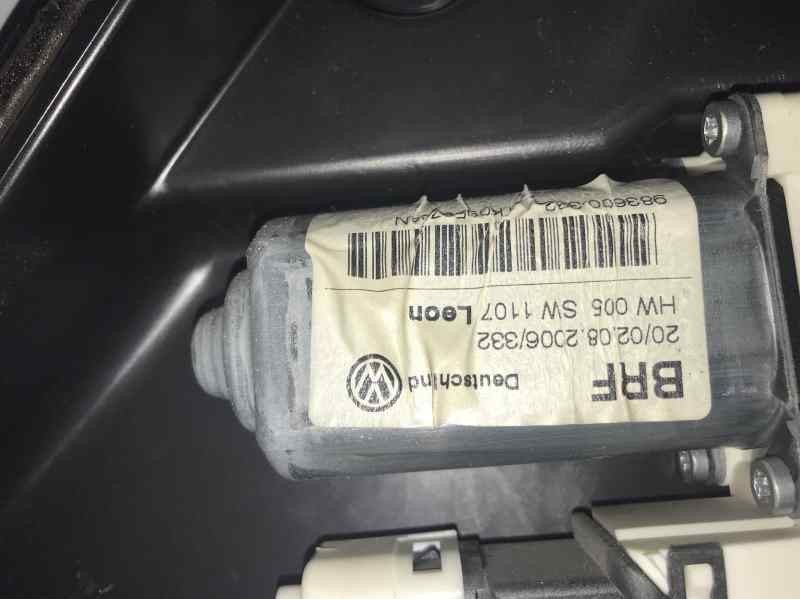 ELEVALUNAS TRASERO IZQUIERDO 1K0959703  - imagen 2