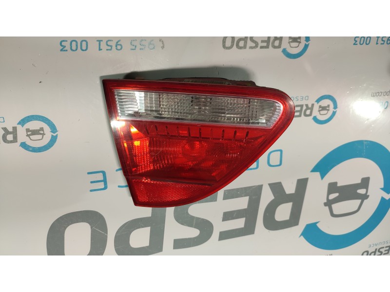 PILOTO TRASERO IZQUIERDO INTERIOR 3R5945093B  - imagen 1