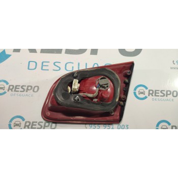 PILOTO TRASERO IZQUIERDO INTERIOR 924052B000  - miniatura 2