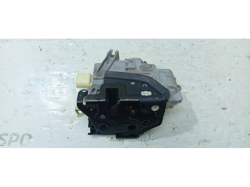 CERRADURA PUERTA DELANTERA DERECHA 3C1837016A  - imagen 3