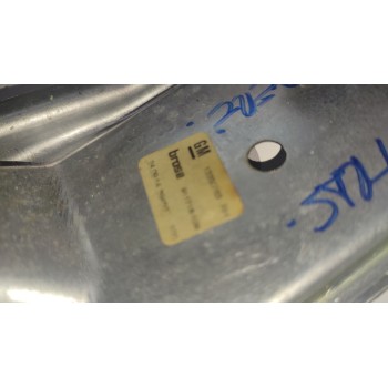 ELEVALUNAS TRASERO DERECHO 13350763  - miniatura 2