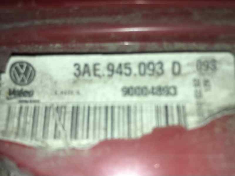 PILOTO TRASERO IZQUIERDO 3AE945093D  - imagen 3