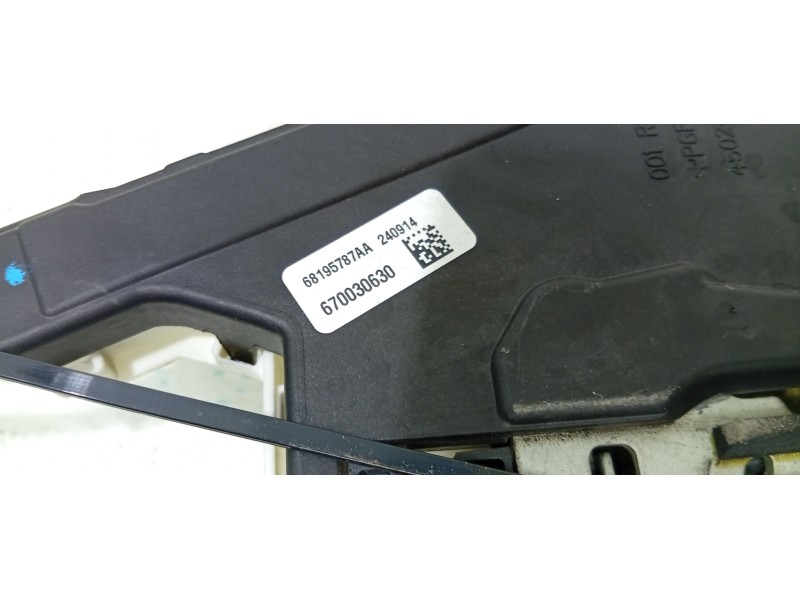 CERRADURA PUERTA DELANTERA DERECHA 670030630  - imagen 3